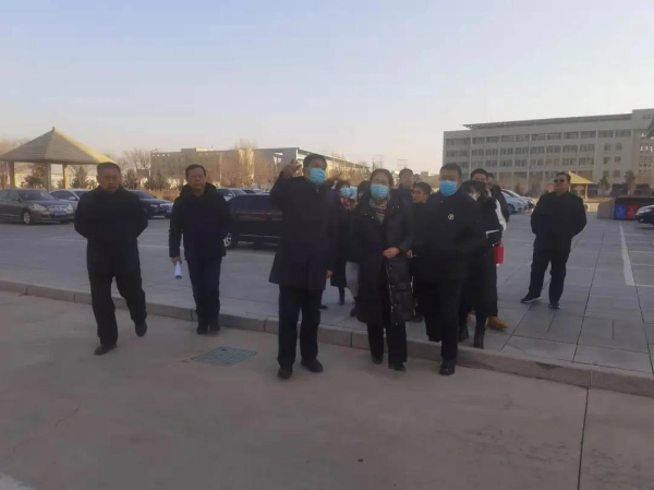 自治区机关事务管理局勘查组赴内蒙古化工职业学院对维修项目进行现场勘查2